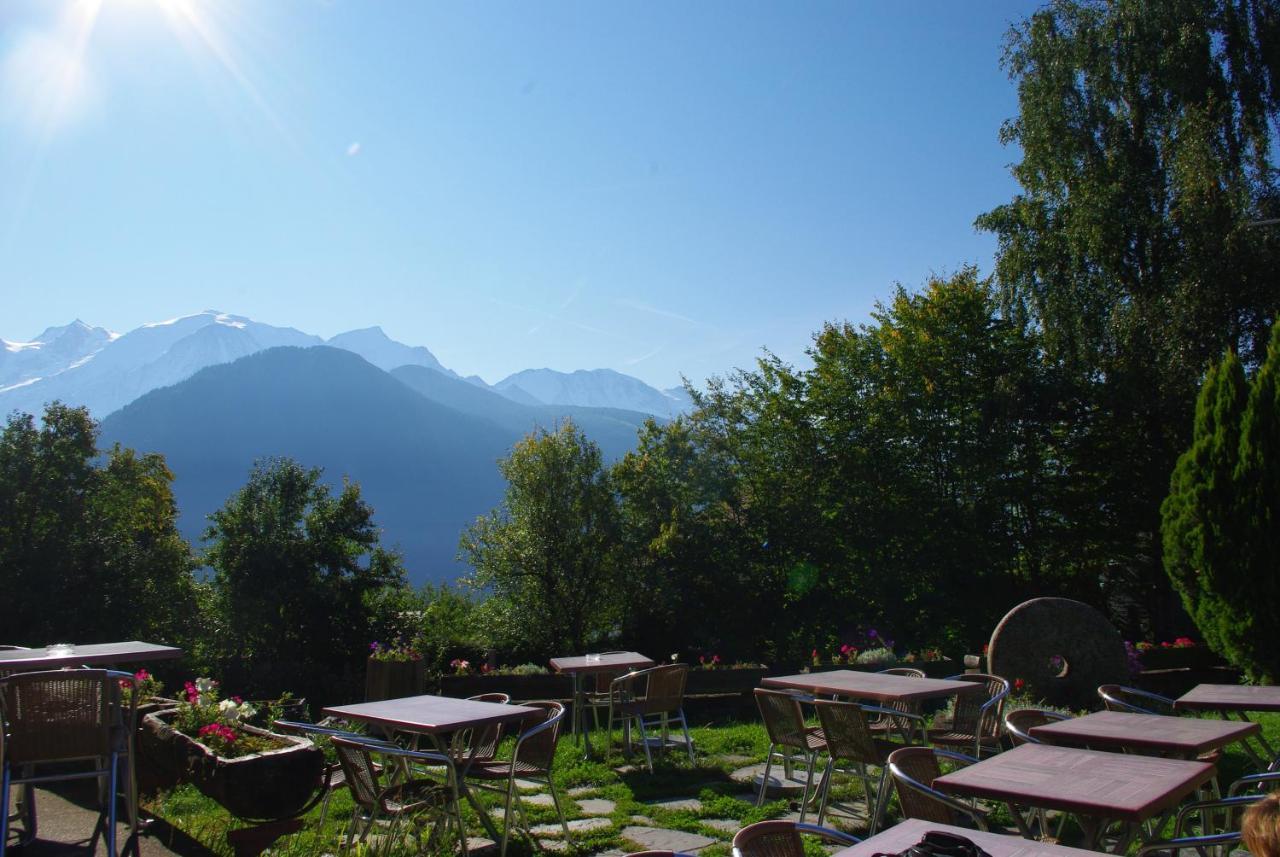 Hotel Le Tourisme Plateau dʼAssy Dış mekan fotoğraf